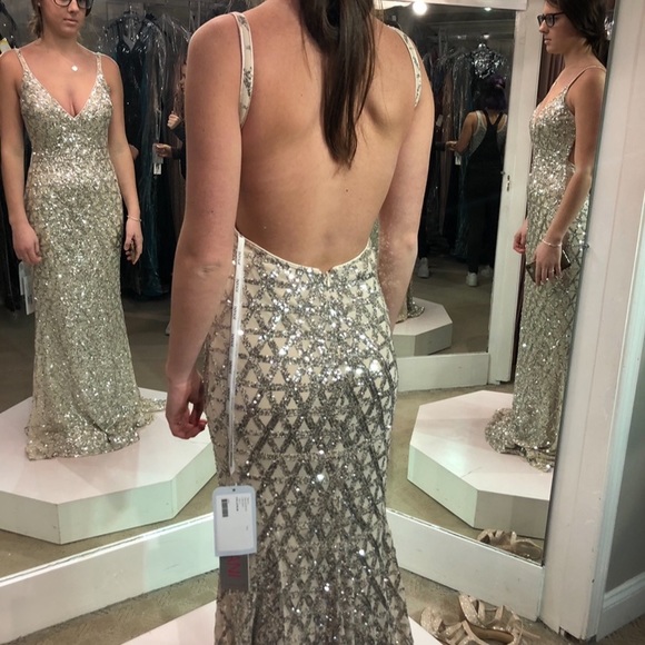 Jovani Dresses & Skirts - Brand new prom dress